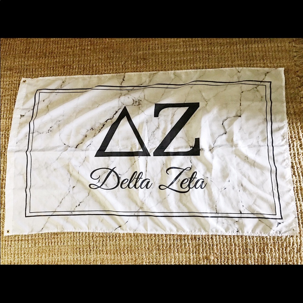 3’ by 5’ Delta Zeta flag